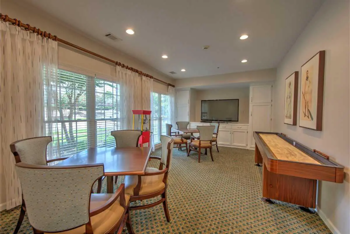 Photo of Heritage of Peachtree, Assisted Living, Peachtree City, GA 9