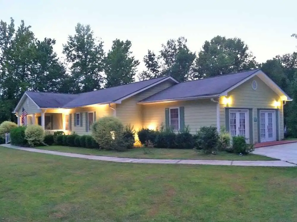 Photo of Skyland Manor, Assisted Living, Loganville, GA 1