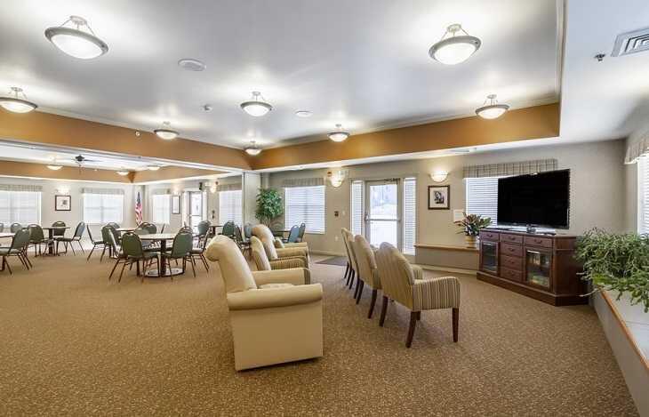 Photo of Elmcroft of Minot, Assisted Living, Minot, ND 3