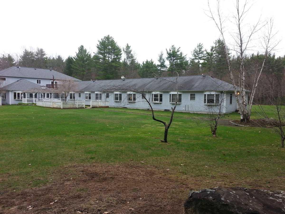 Photo of Fox Den Retirement Community, Assisted Living, Sandown, NH 3