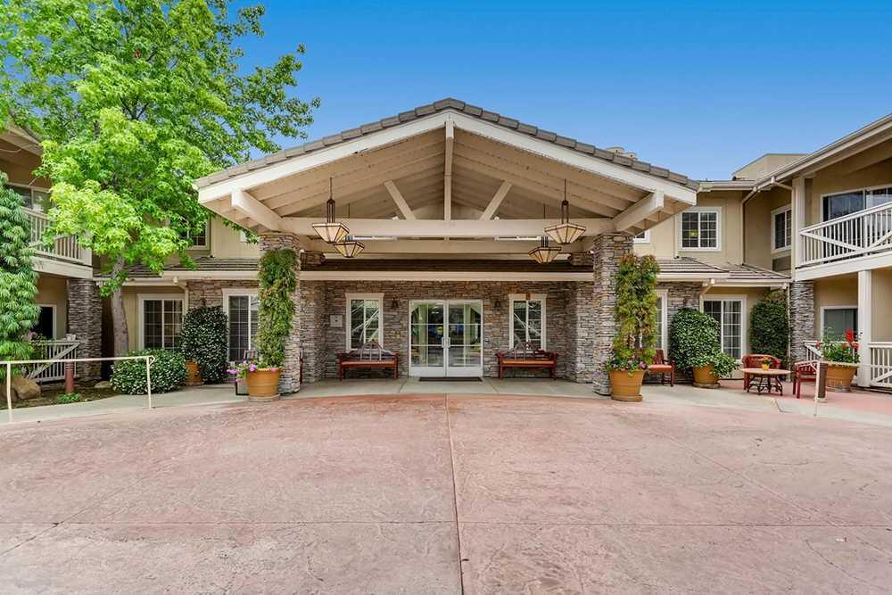 Photo of Meadowbrook at Agoura Hills, Assisted Living, Agoura Hills, CA 7
