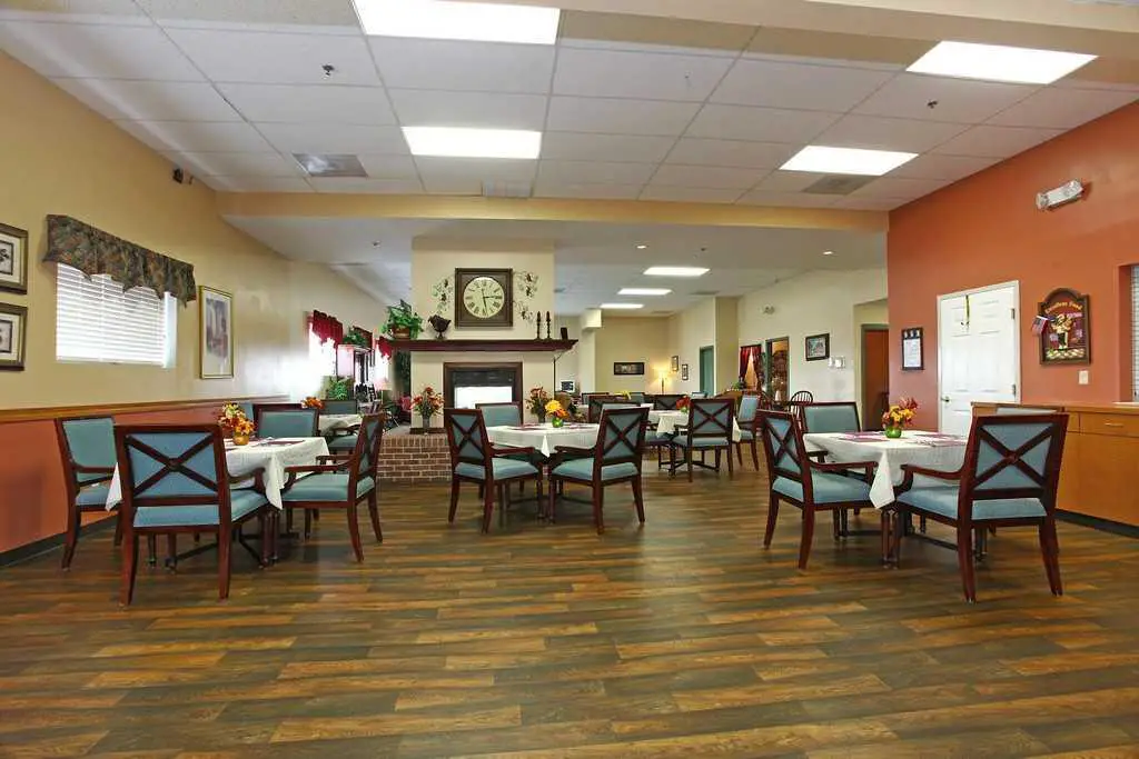 Photo of The Waterford at Woodbridge, Assisted Living, Plattsmouth, NE 4