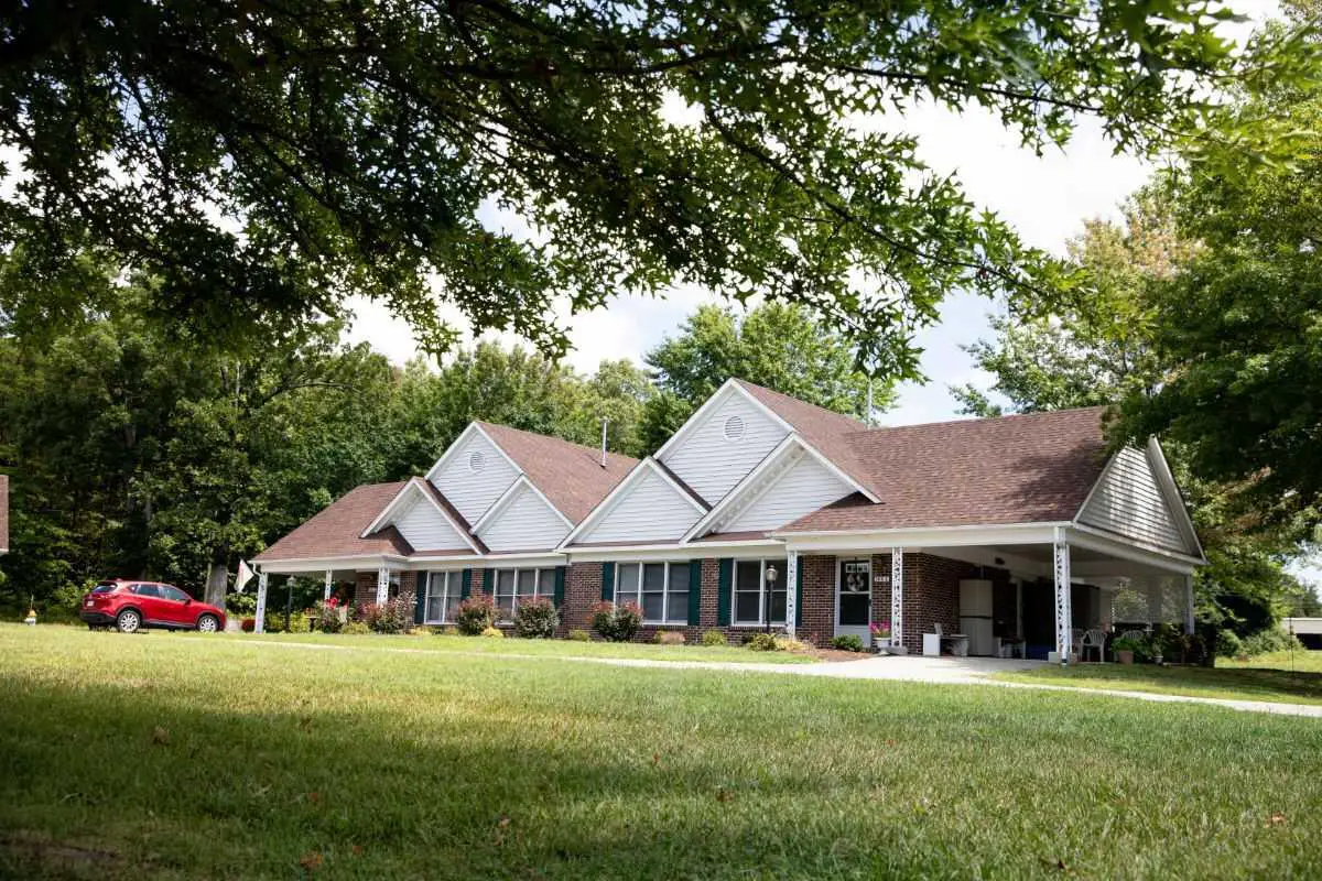 Photo of The Woodland, Assisted Living, Memory Care, Farmville, VA 11