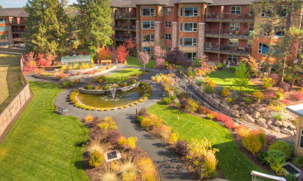 Photo of Touchmark at Mt. Bachelor Village, Assisted Living, Bend, OR 2