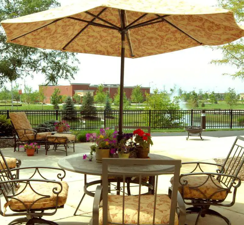 Photo of Alden Gardens of Waterford, Assisted Living, Aurora, IL 1