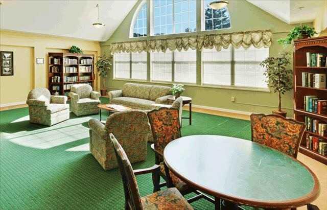 Photo of Elmcroft of West Knoxville, Assisted Living, Knoxville, TN 6