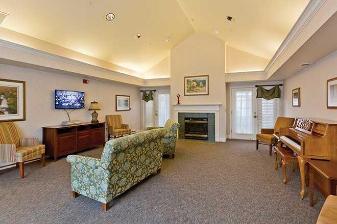 Photo of Brookdale Troutdale, Assisted Living, Troutdale, OR 3