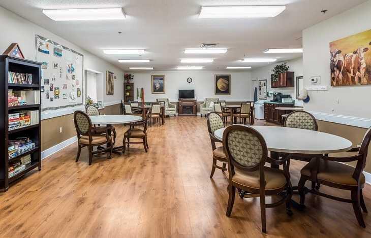 Photo of Elmcroft of Tallahassee, Assisted Living, Tallahassee, FL 5