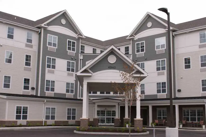 Photo of Heritage Woods of Huntley, Assisted Living, Huntley, IL 2