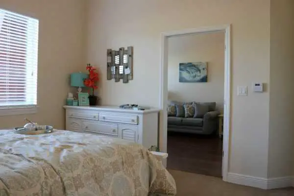 Photo of Promise Pointe at Tampa Oaks, Assisted Living, Temple Terrace, FL 10