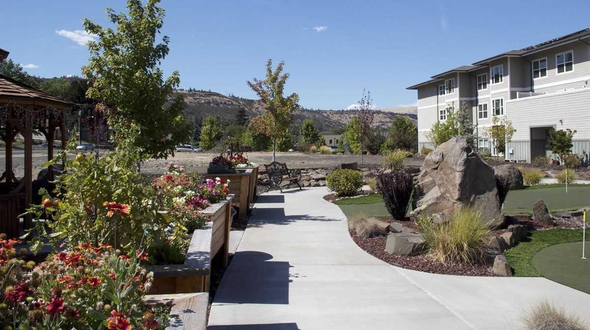Photo of The Springs at Mill Creek, Assisted Living, The Dalles, OR 5