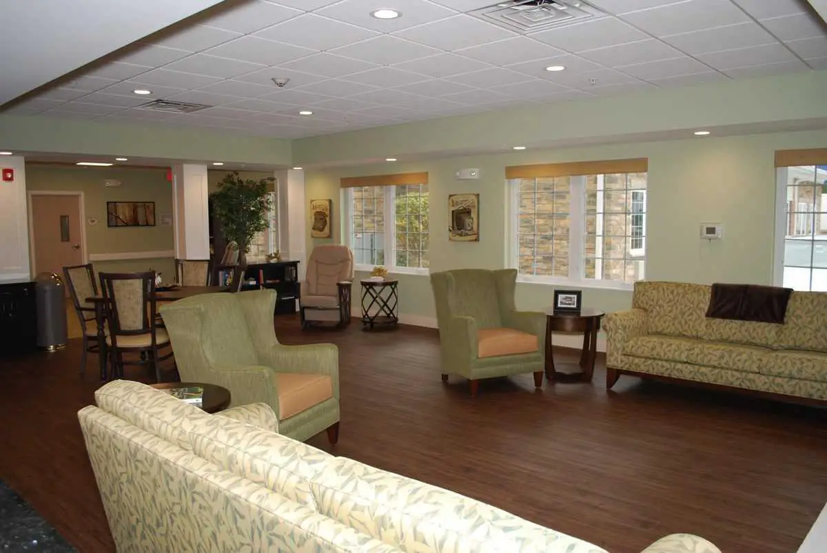 Photo of White Oaks at Spring Street, Assisted Living, South Elgin, IL 13
