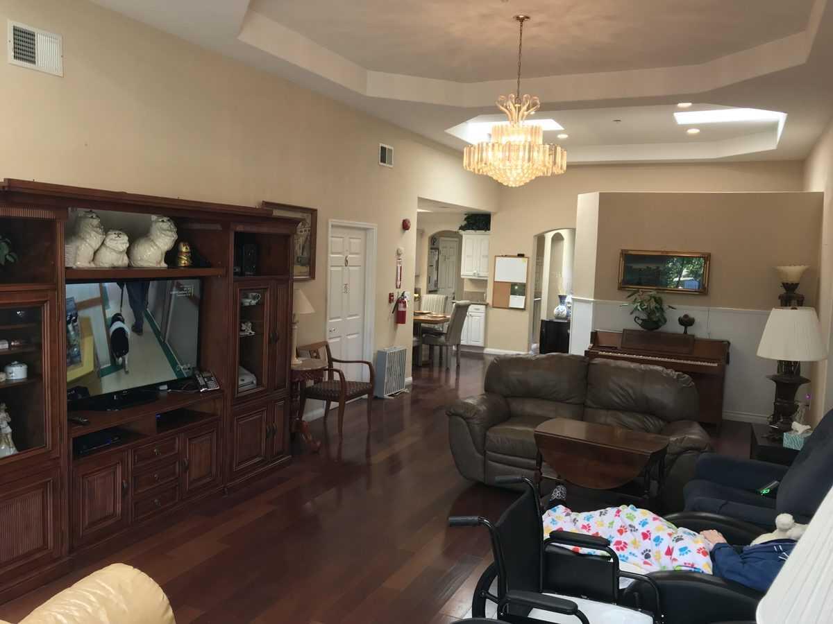 Photo of Cabrillo Manor, Assisted Living, Torrance, CA 8