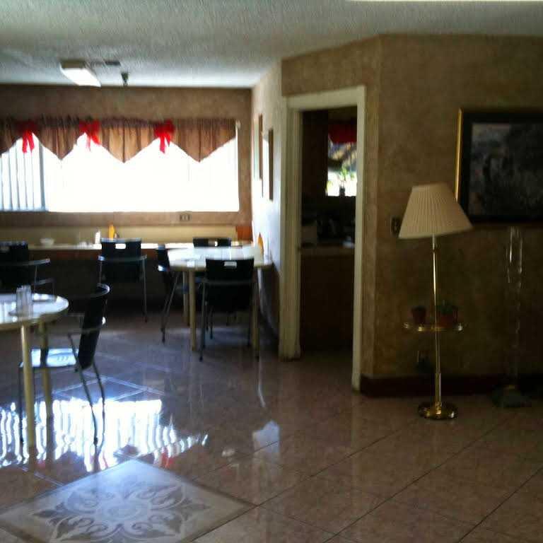 Photo of Camelot Residential Home, Assisted Living, Bellflower, CA 4