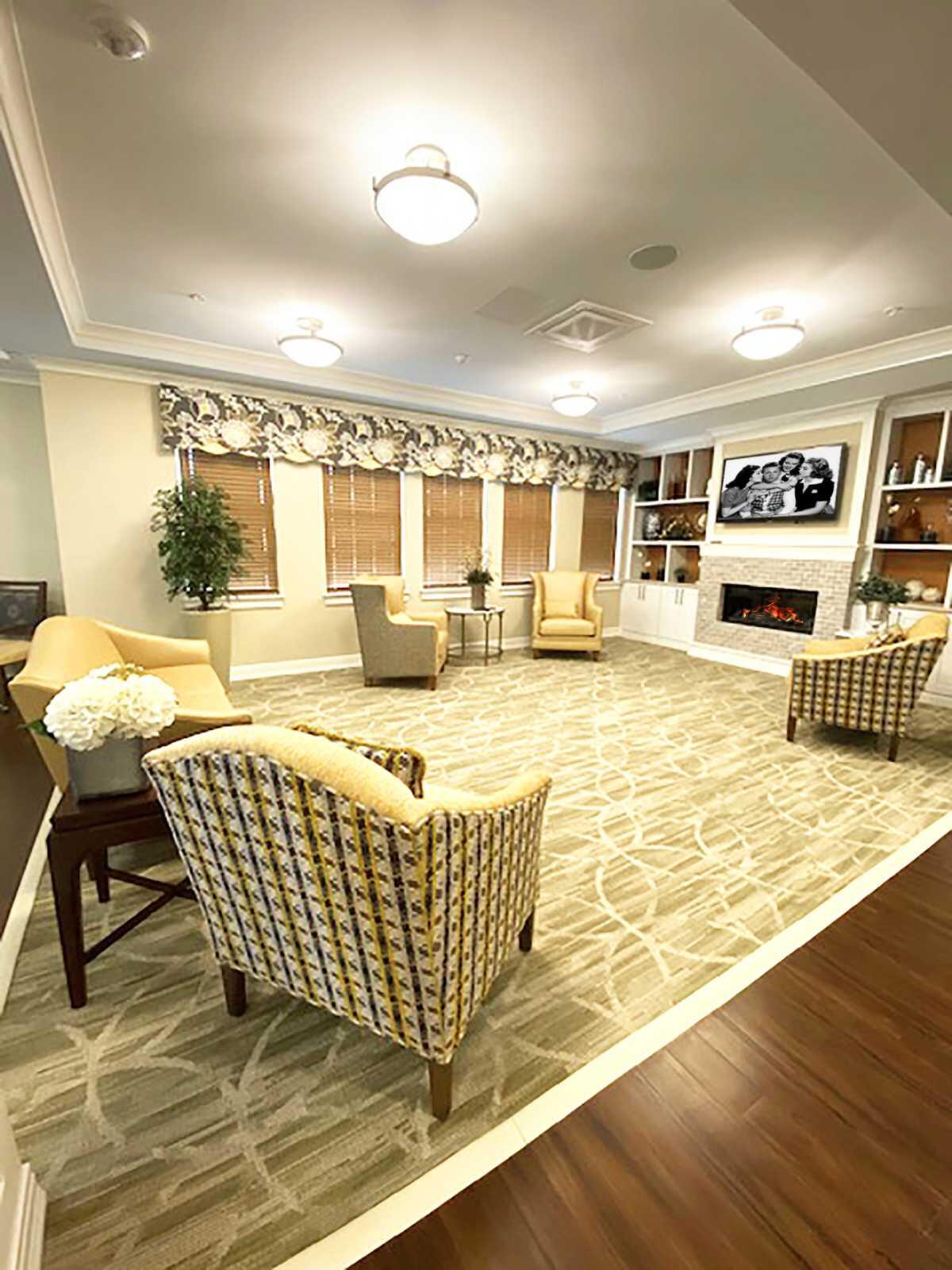 Maple Heights Senior Living Senior Living Community Assisted Living 