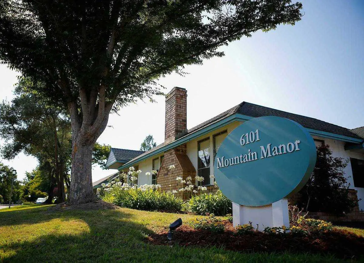 Photo of Mountain Manor Skilled Nursing & Assisted Living, Assisted Living, Nursing Home, Carmichael, CA 1