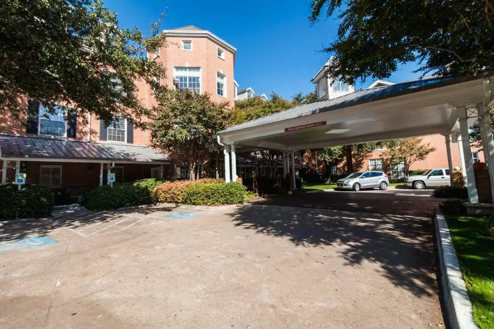 Caruth Haven Court Senior Living Community Assisted Living in Dallas Caruth Haven Court Senior Living Community Assisted Living in Dallas