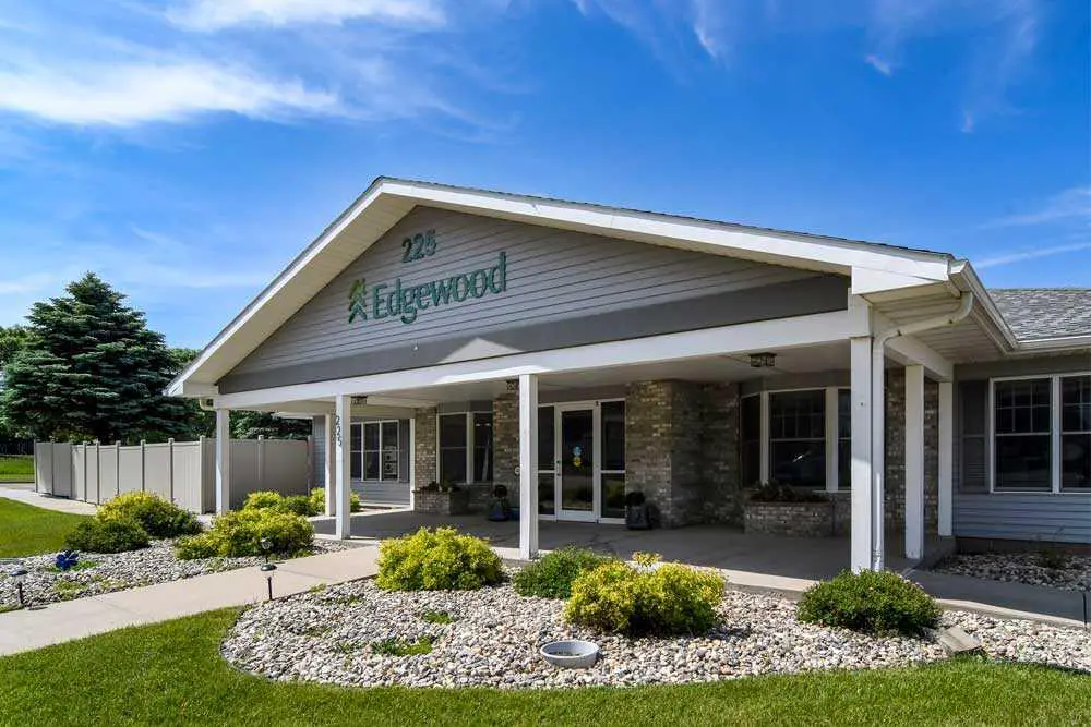 Photo of Edgewood in Cedar View, Assisted Living, Watertown, SD 5