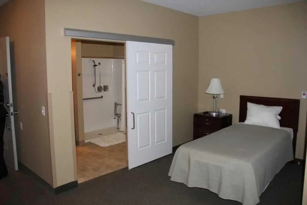 Photo of Senior Suites at St Clair Commons, Assisted Living, Saint Clairsville, OH 6