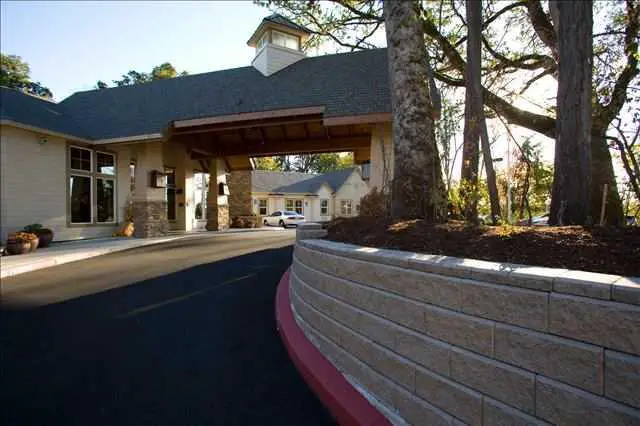 Photo of The Pearl at Kruse Way, Assisted Living, Lake Oswego, OR 4