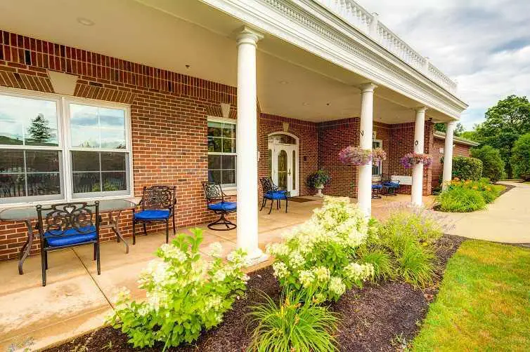 Photo of Auberge at Lake Zurich, Assisted Living, Lake Zurich, IL 5