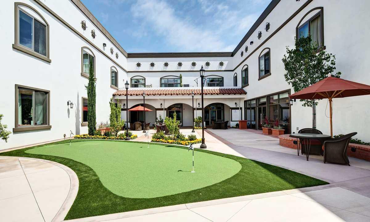 Photo of Clearwater at South Bay, Assisted Living, Torrance, CA 4