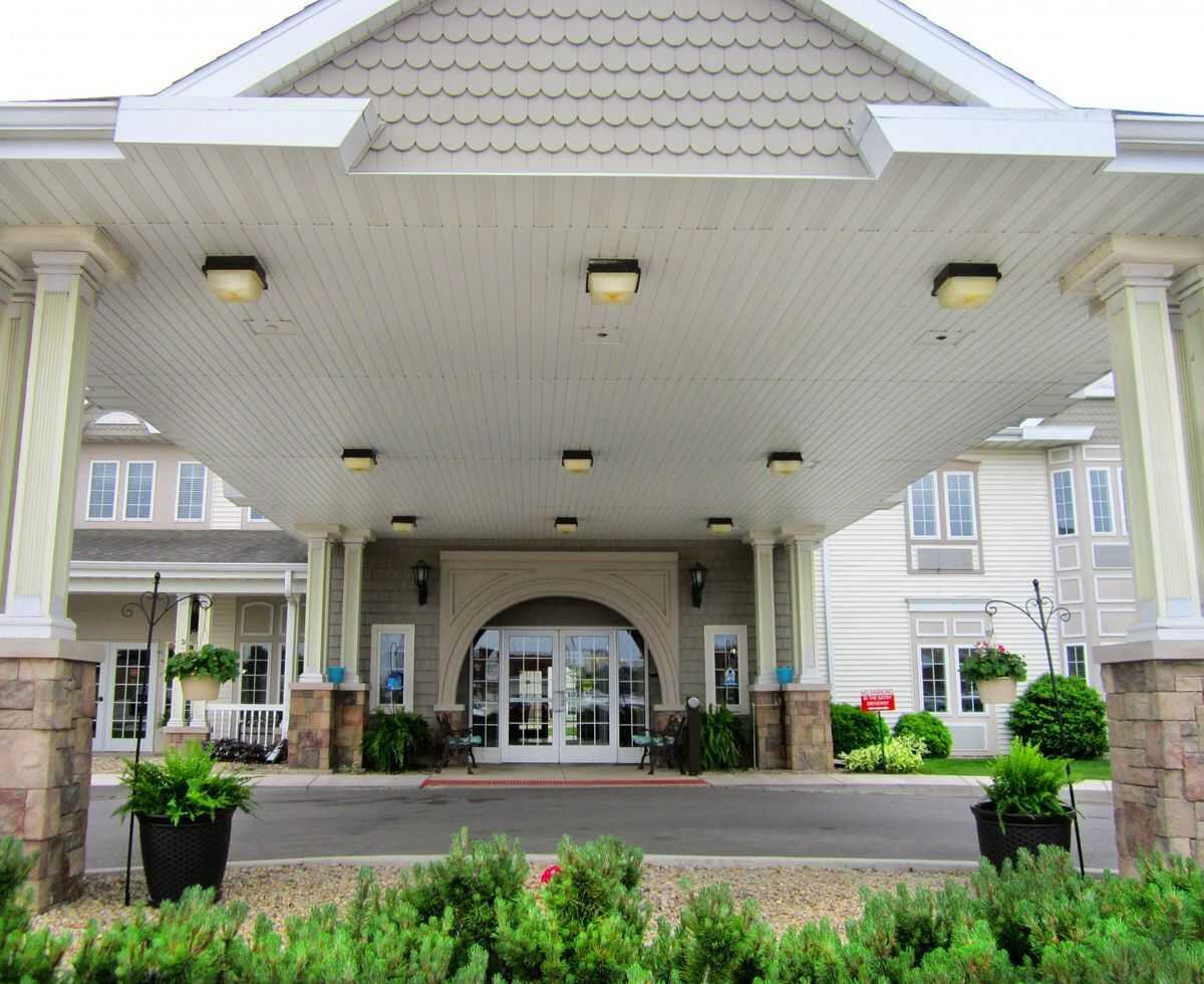 Photo of Courtyard Estates of Canton, Assisted Living, Canton, IL 6