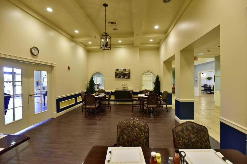 Photo of Garden Place Senior Living, Assisted Living, Columbia, IL 5