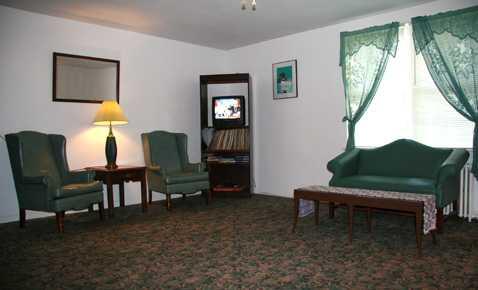 Photo of Mecklenburg House, Assisted Living, South Hill, VA 8