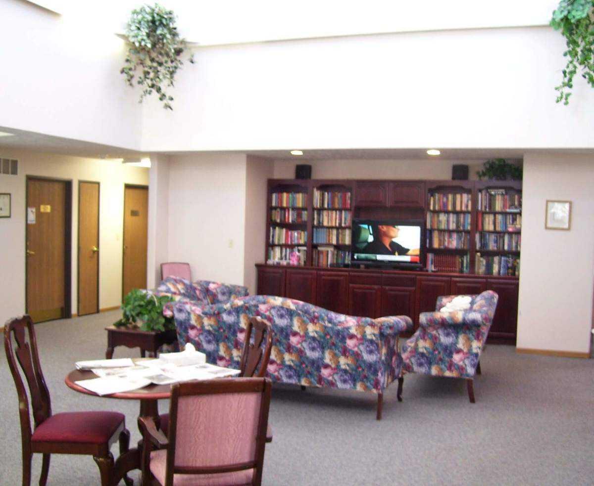 Photo of The Waterford at College View, Assisted Living, Lincoln, NE 2