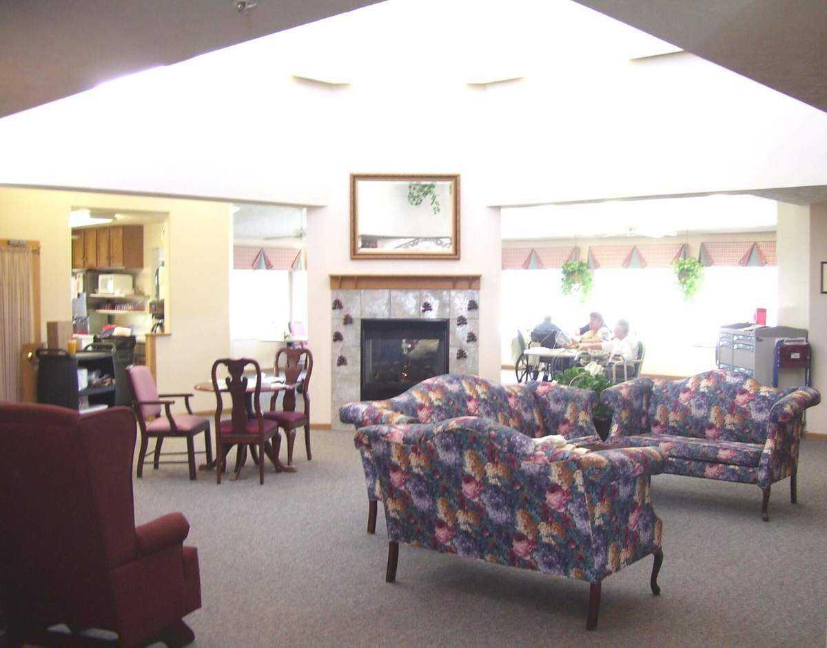 Photo of The Waterford at College View, Assisted Living, Lincoln, NE 3