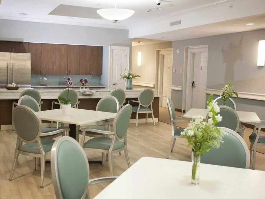 Amber Court Assisted Living of Westbury Senior Living Community Amber Court Assisted Living of Westbury Senior Living Community