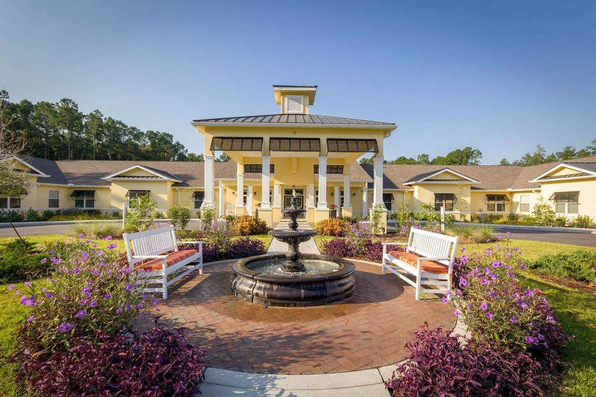 Photo of Benton House of West Ashley, Assisted Living, Memory Care, Charleston, SC 5