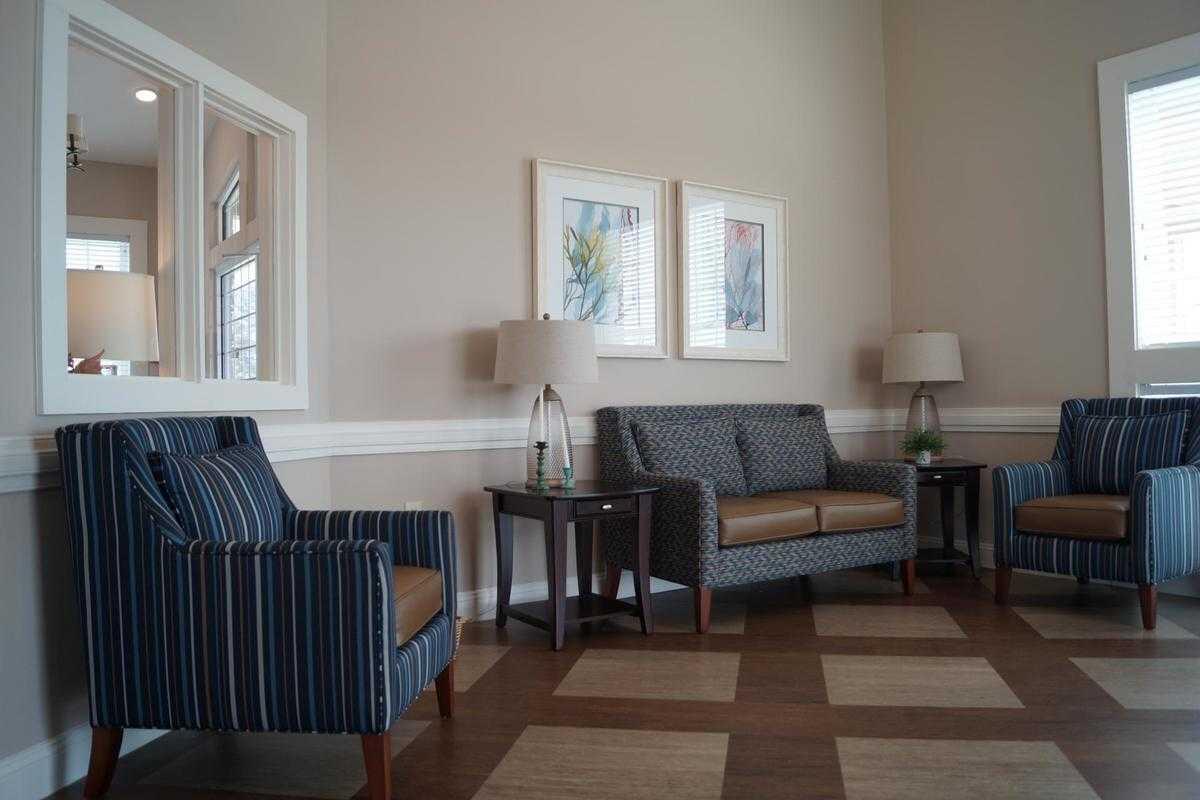 Eagle's Pointe Senior Living Community Assisted Living in Goldsboro