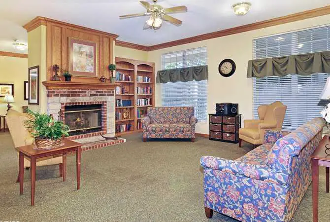 Photo of Virginia Place, Assisted Living, Merrillville, IN 3