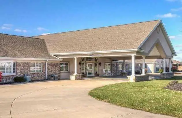 Photo of Brookstone Estates of Fairfield, Assisted Living, Fairfield, IL 1