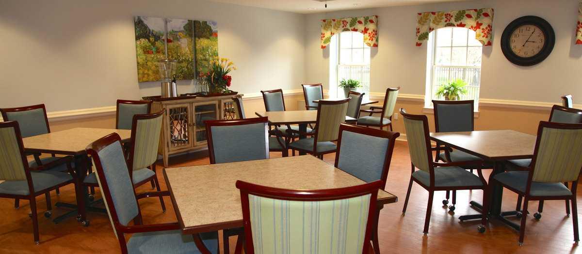 Photo of Commonwealth Senior Living at the Ballentine, Assisted Living, Memory Care, Norfolk, VA 5