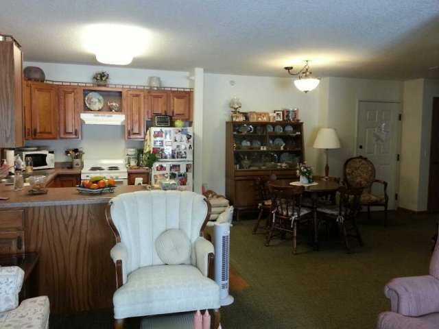Photo of Leahy Grove Independent and Assisted Living, Assisted Living, Independent Living, Hampton, IA 4