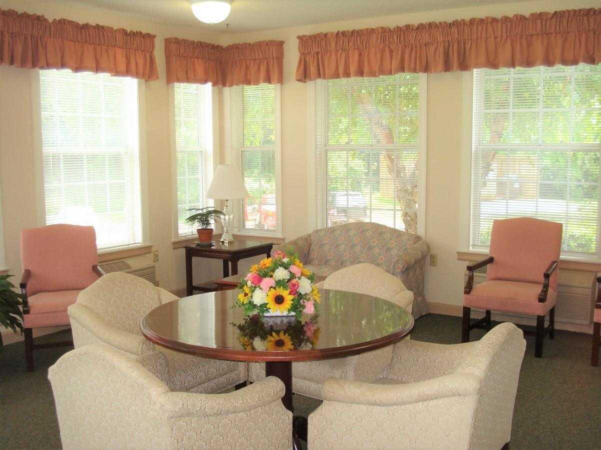 Photo of Springs of Catawba, Assisted Living, Hickory, NC 9
