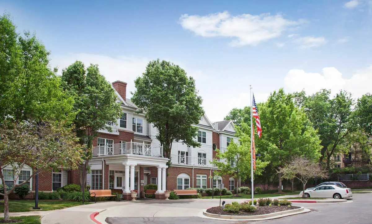 Photo of Brighton Gardens of Prairie Village, Assisted Living, Prairie Village, KS 2