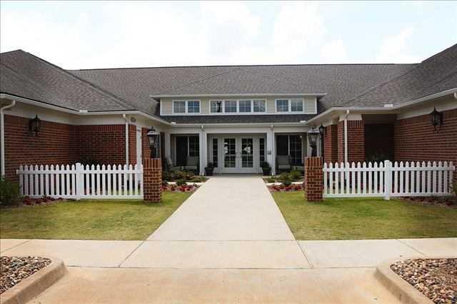 Photo of Country Place Senior Living of Greenville, Assisted Living, Greenville, AL 1