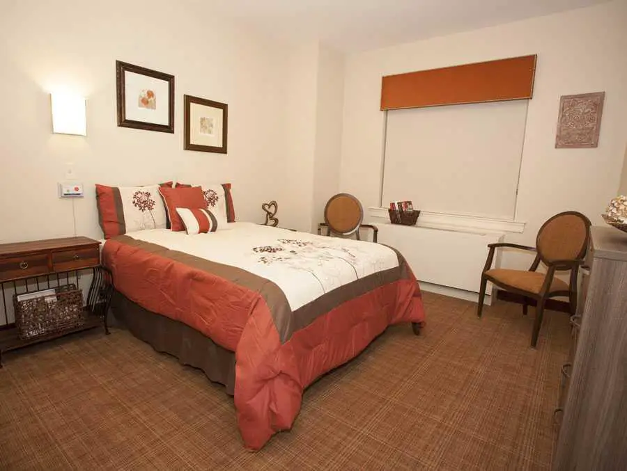 Amber Court Assisted Living of Brooklyn Senior Living Community Amber Court Assisted Living of Brooklyn Senior Living Community