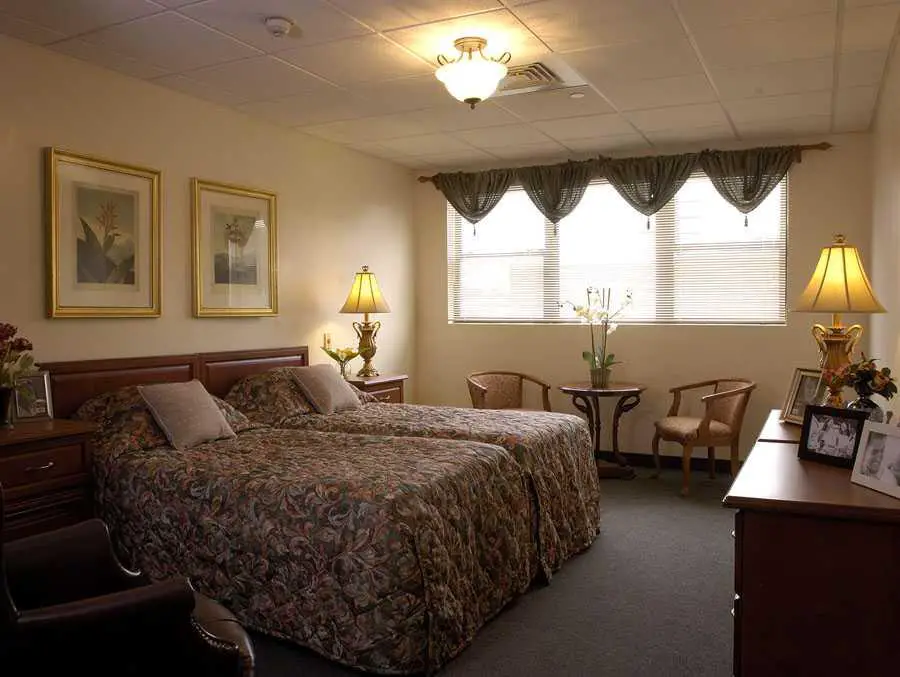Amber Court Assisted Living of Brooklyn Senior Living Community Amber Court Assisted Living of Brooklyn Senior Living Community