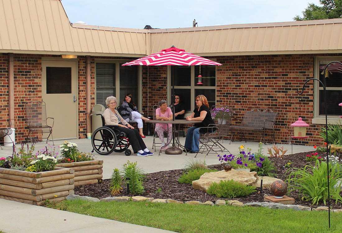 Photo of The Oaks Assisted Living, Assisted Living, Fairfield, IA 3