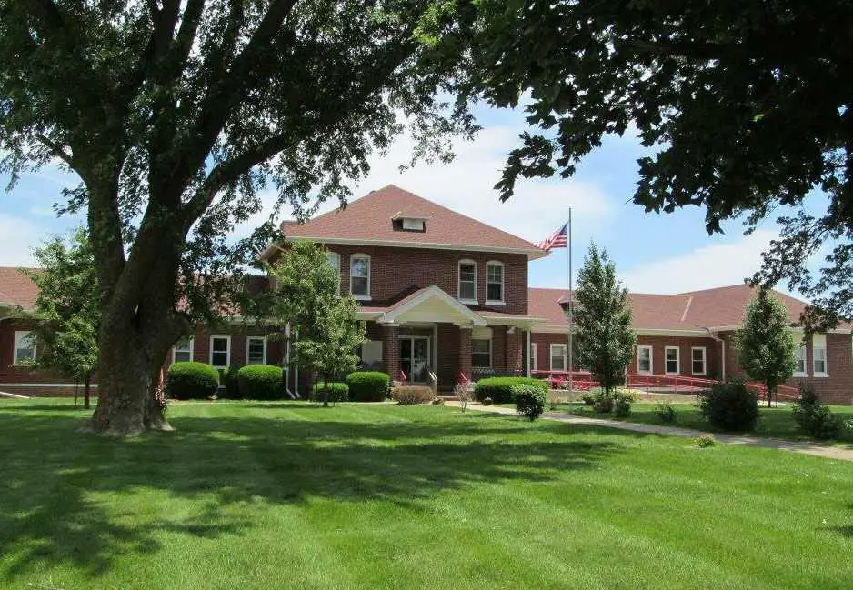 Photo of The Oaks Assisted Living, Assisted Living, Fairfield, IA 4