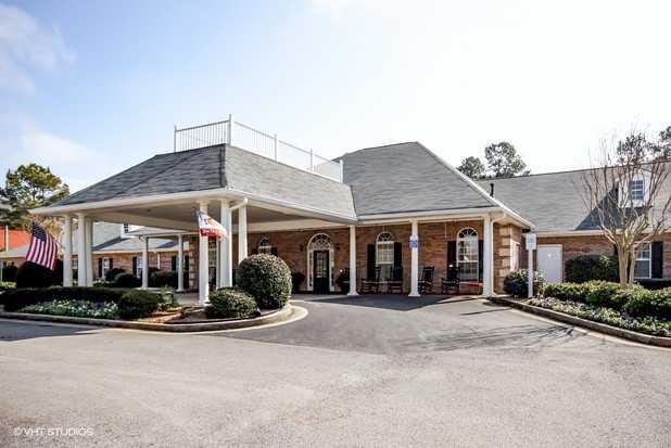 Photo of The Waterford at Oakwood, Assisted Living, Oakwood, GA 1