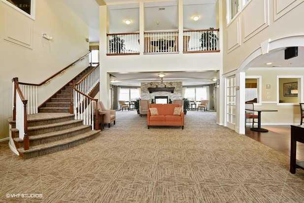 Photo of The Waterford at Roxbury Park, Assisted Living, Omaha, NE 3
