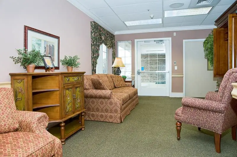 Photo of Life Care Center of Lawrenceville, Assisted Living, Nursing Home, Independent Living, CCRC, Lawrenceville, GA 13