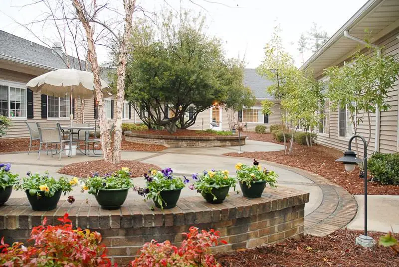 Photo of Life Care Center of Lawrenceville, Assisted Living, Nursing Home, Independent Living, CCRC, Lawrenceville, GA 17