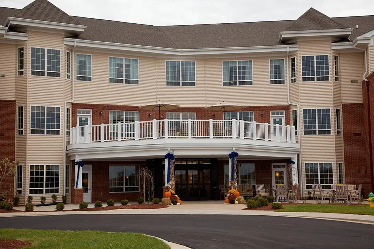 Photo of Village Manor, Assisted Living, Nursing Home, Independent Living, CCRC, Bowling Green, KY 17